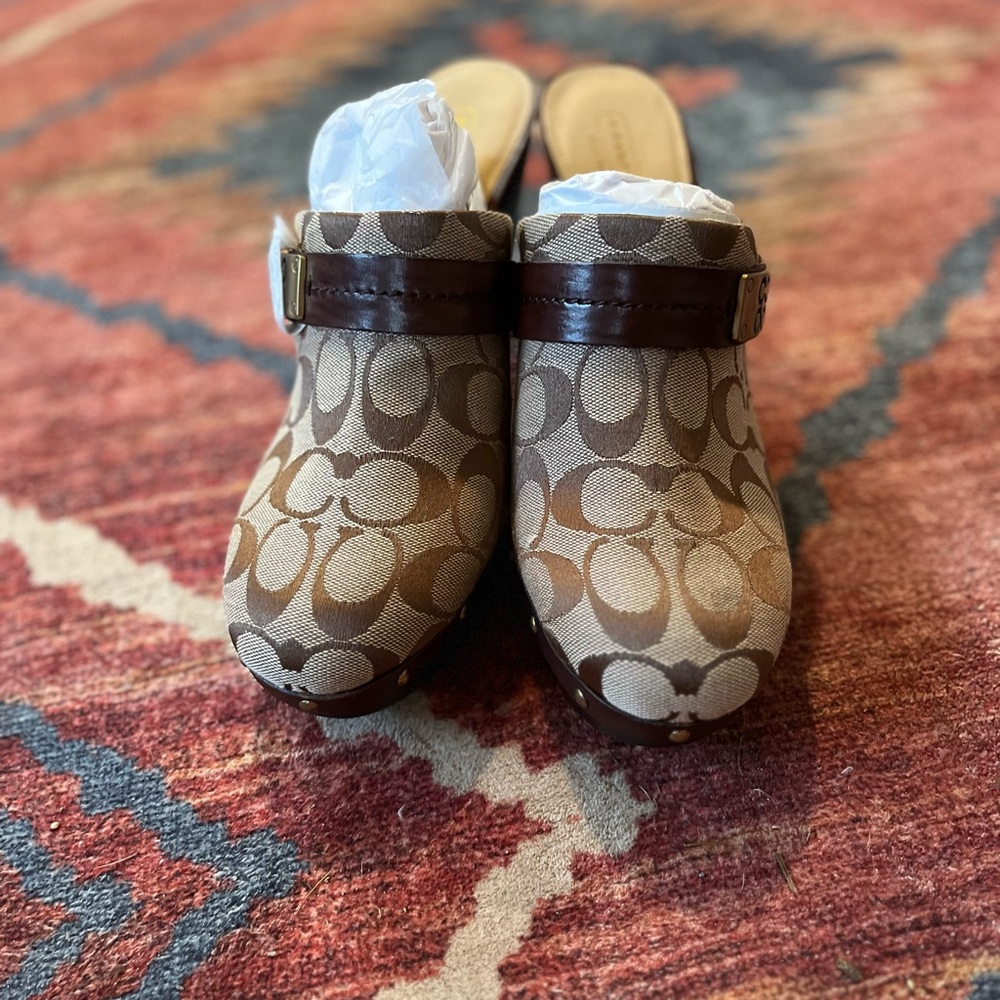 Coach Tan and Brown Signature Mules